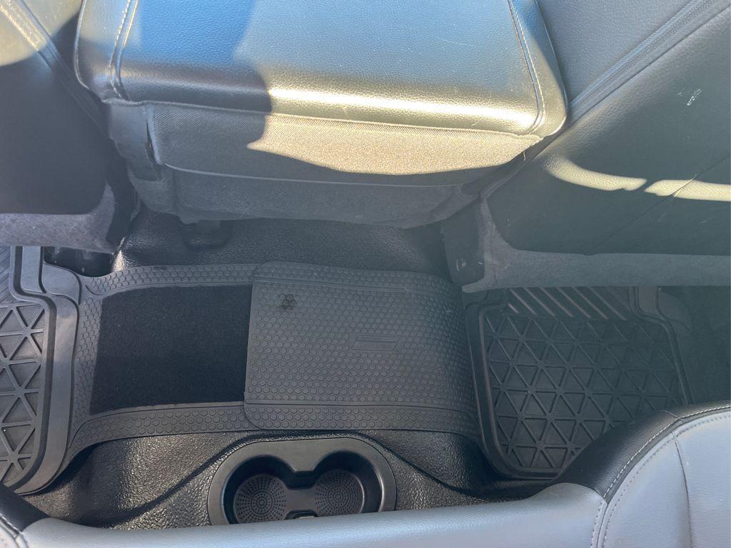 used 2022 Ram 1500 Classic car, priced at $22,565