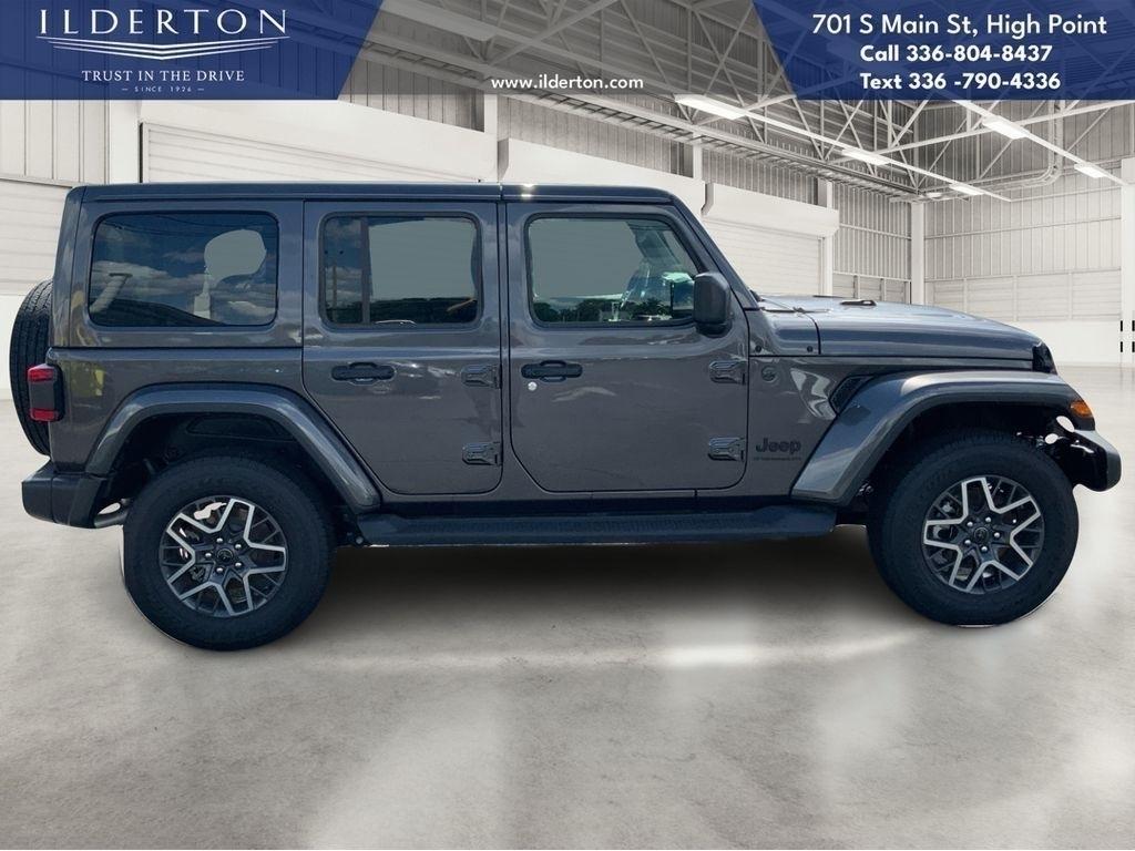 new 2025 Jeep Wrangler car, priced at $45,715