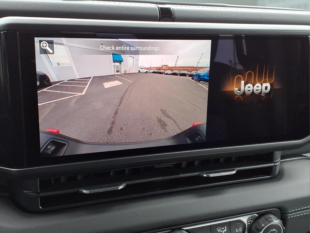 new 2026 Jeep Gladiator car, priced at $51,210