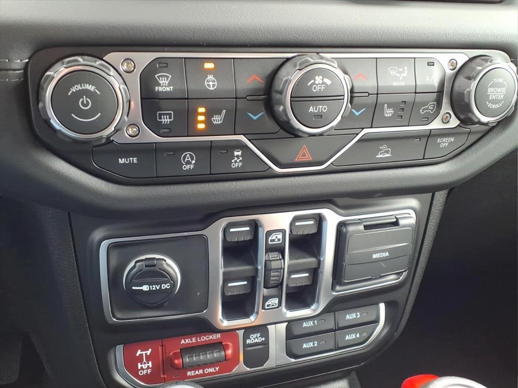 new 2026 Jeep Gladiator car, priced at $51,210