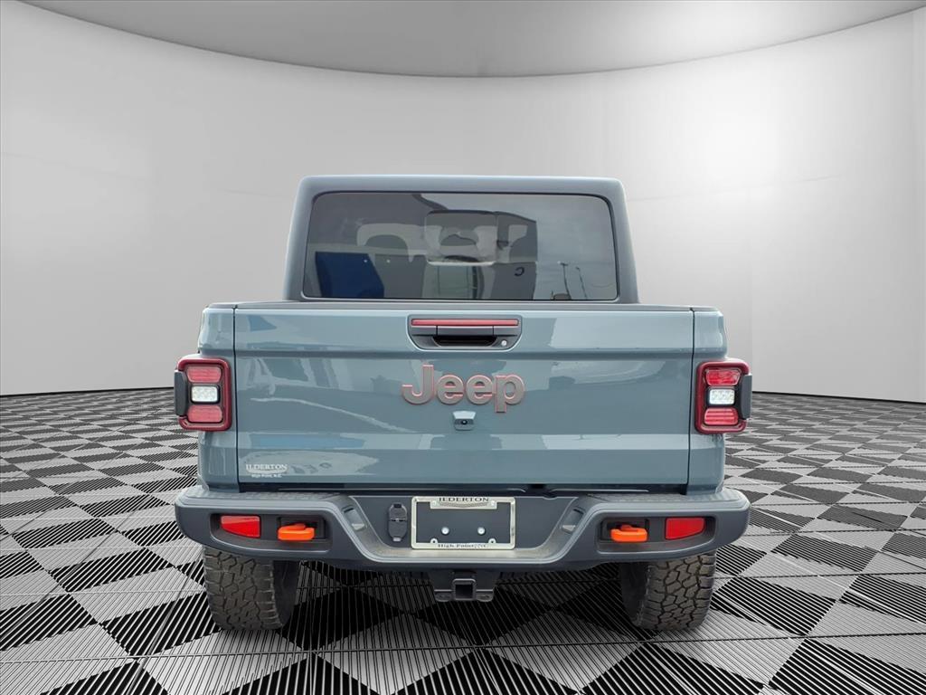 new 2026 Jeep Gladiator car, priced at $51,210