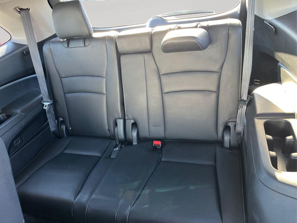 used 2022 Honda Pilot car, priced at $26,495