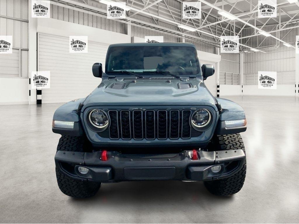 new 2025 Jeep Wrangler car, priced at $58,660