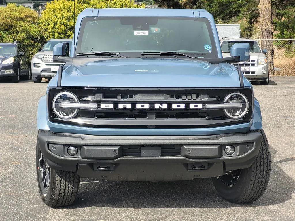 new 2025 Ford Bronco car, priced at $53,078