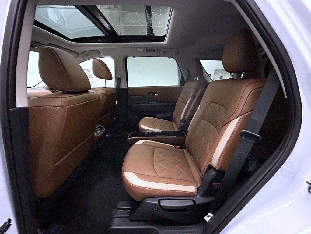 new 2026 Nissan Pathfinder car, priced at $52,689