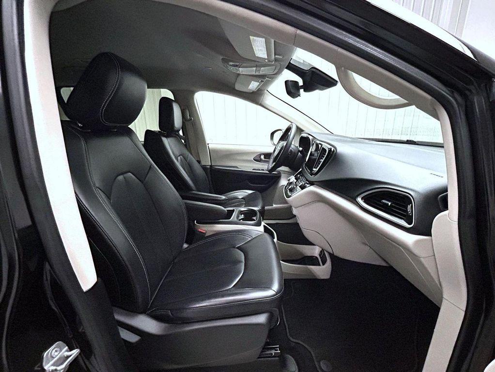 used 2023 Chrysler Pacifica car, priced at $26,218