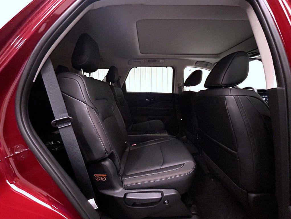 new 2026 Nissan Pathfinder car, priced at $48,119