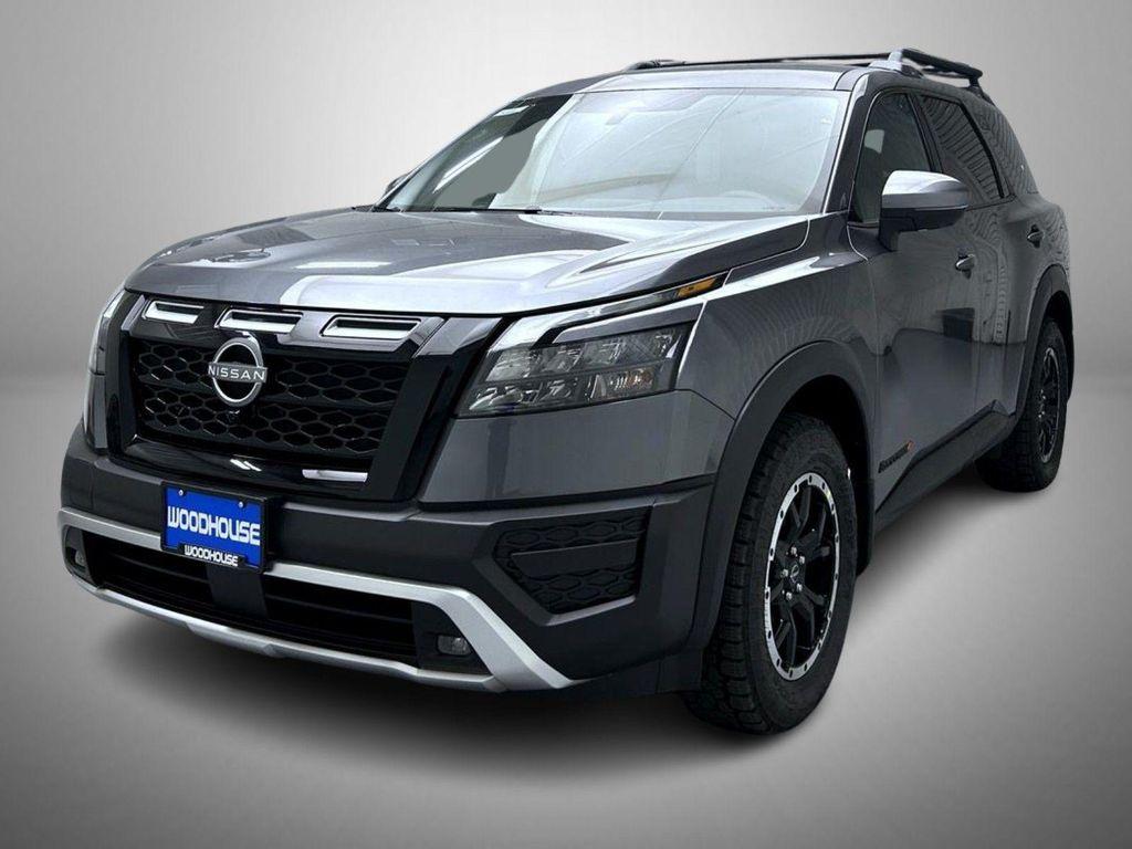 new 2025 Nissan Pathfinder car, priced at $39,381