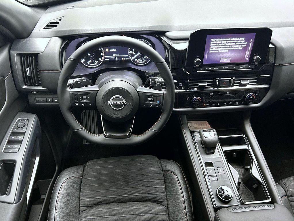 new 2025 Nissan Pathfinder car, priced at $39,381