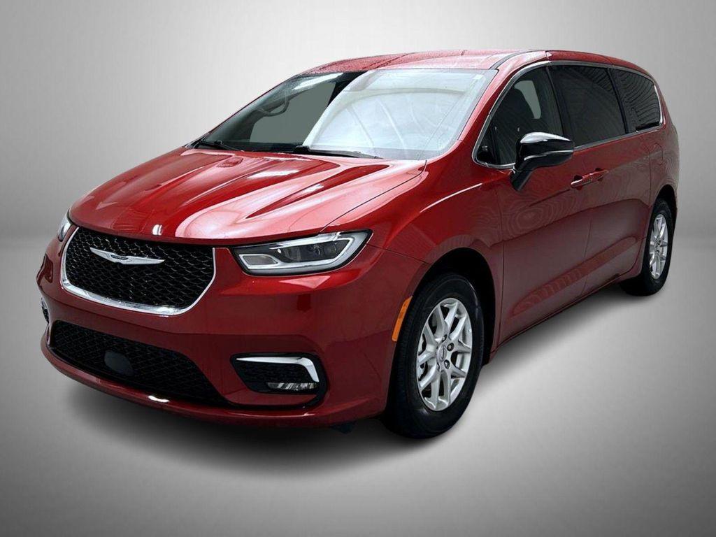 used 2025 Chrysler Pacifica car, priced at $33,955