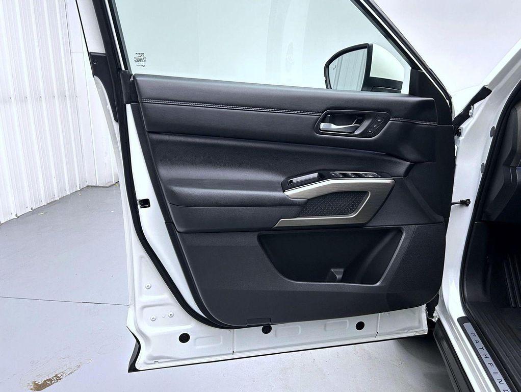 used 2023 Nissan Pathfinder car, priced at $34,592