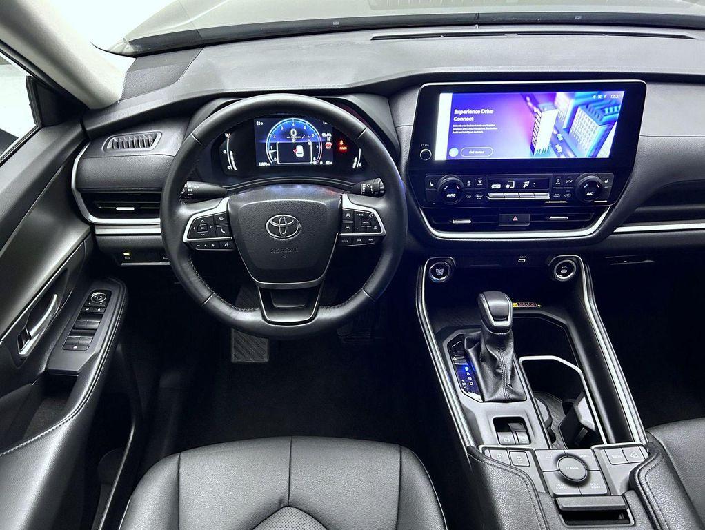 used 2025 Toyota Grand Highlander car, priced at $46,588