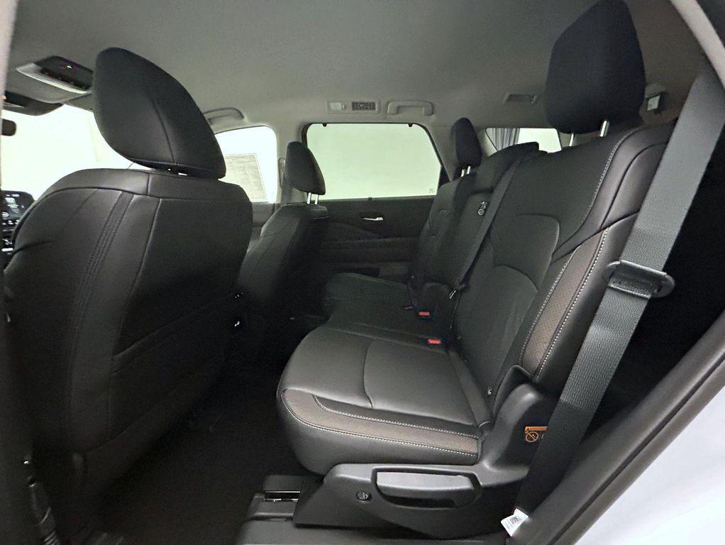 new 2025 Nissan Pathfinder car, priced at $38,096