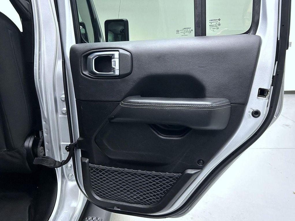 used 2023 Jeep Gladiator car, priced at $29,694