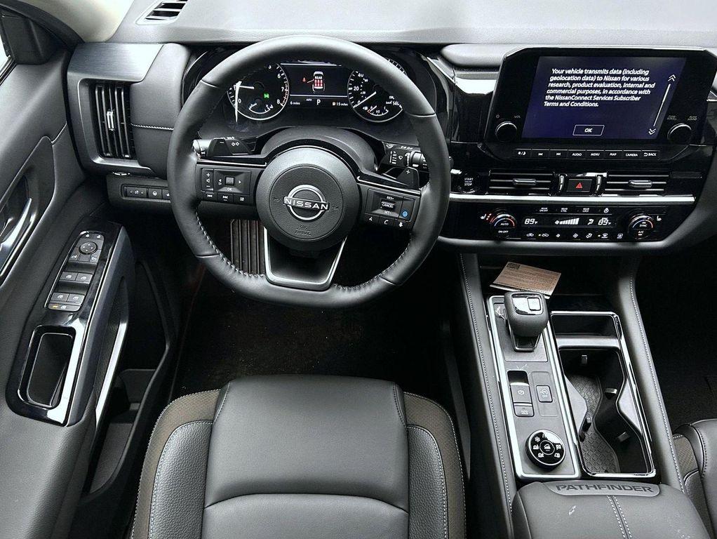 new 2025 Nissan Pathfinder car, priced at $38,123