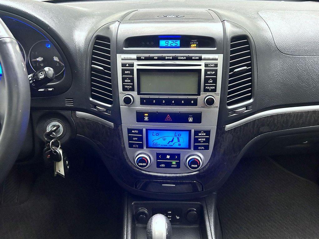 used 2009 Hyundai Santa Fe car, priced at $9,995