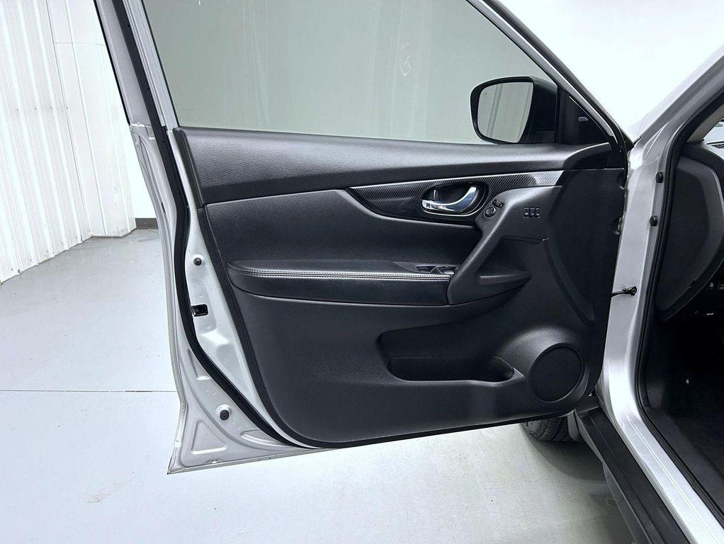 used 2018 Nissan Rogue car, priced at $14,963