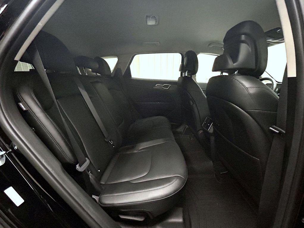 used 2025 Kia Sportage car, priced at $29,987