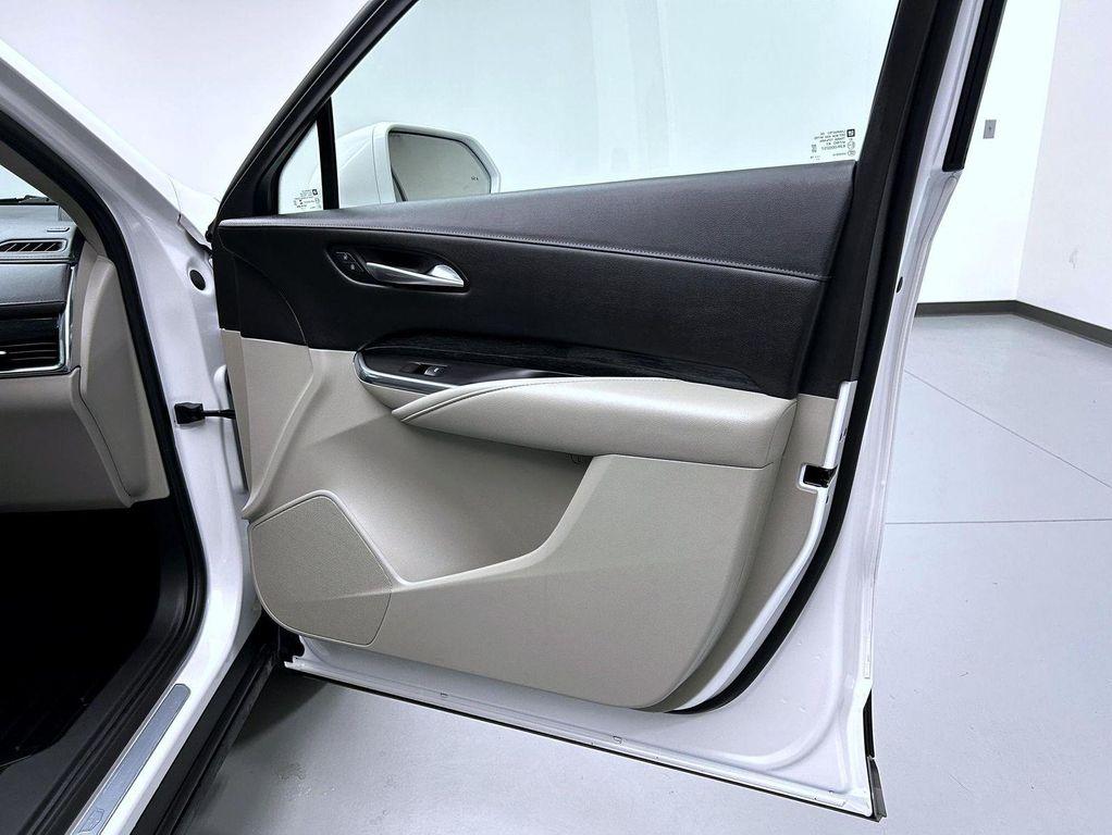 used 2020 Cadillac XT4 car, priced at $23,695