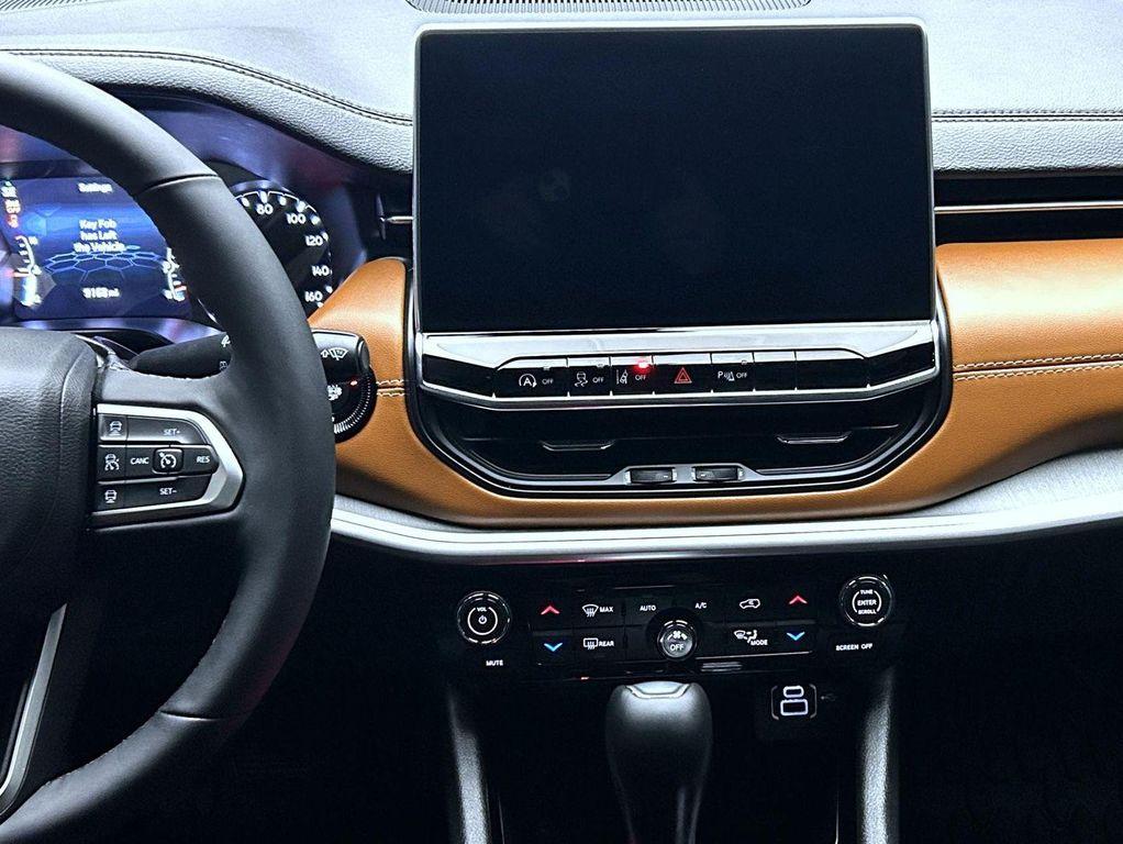 used 2025 Jeep Compass car, priced at $29,291