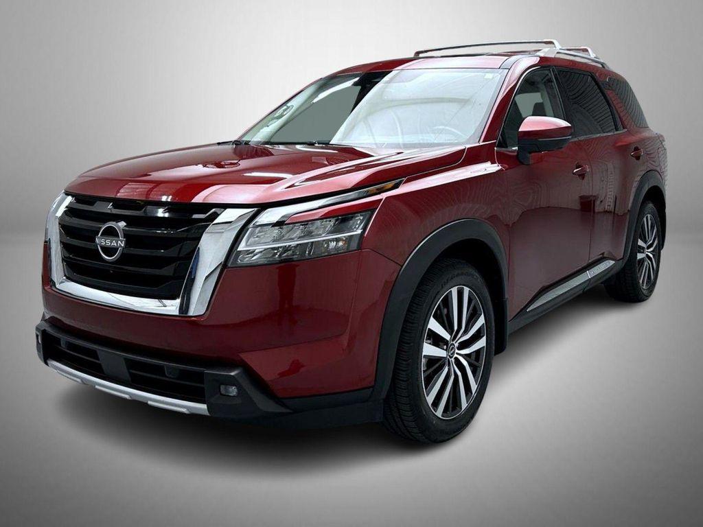 used 2022 Nissan Pathfinder car, priced at $32,292