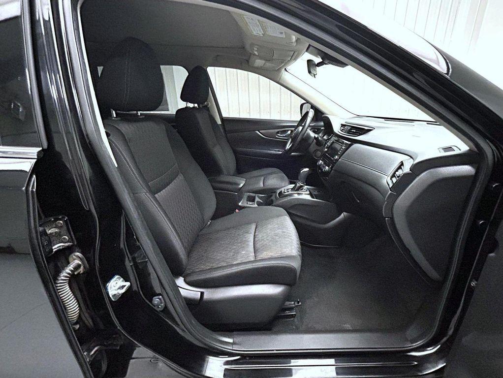 used 2019 Nissan Rogue car, priced at $16,276