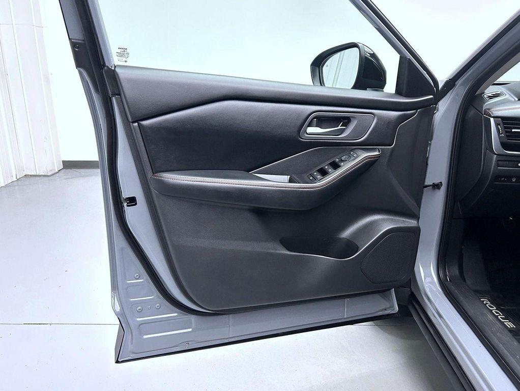 used 2025 Nissan Rogue car, priced at $31,459