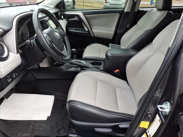 used 2018 Toyota RAV4 car