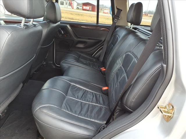 used 2004 Jeep Grand Cherokee car, priced at $7,995