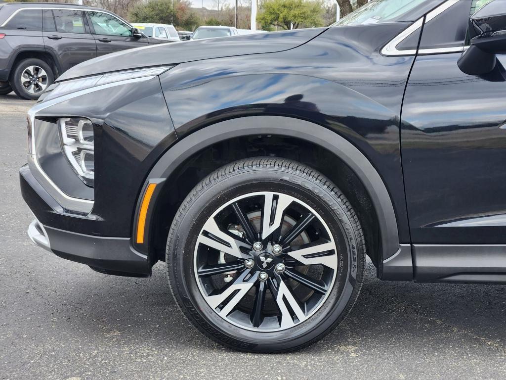 used 2025 Mitsubishi Eclipse Cross car, priced at $20,998