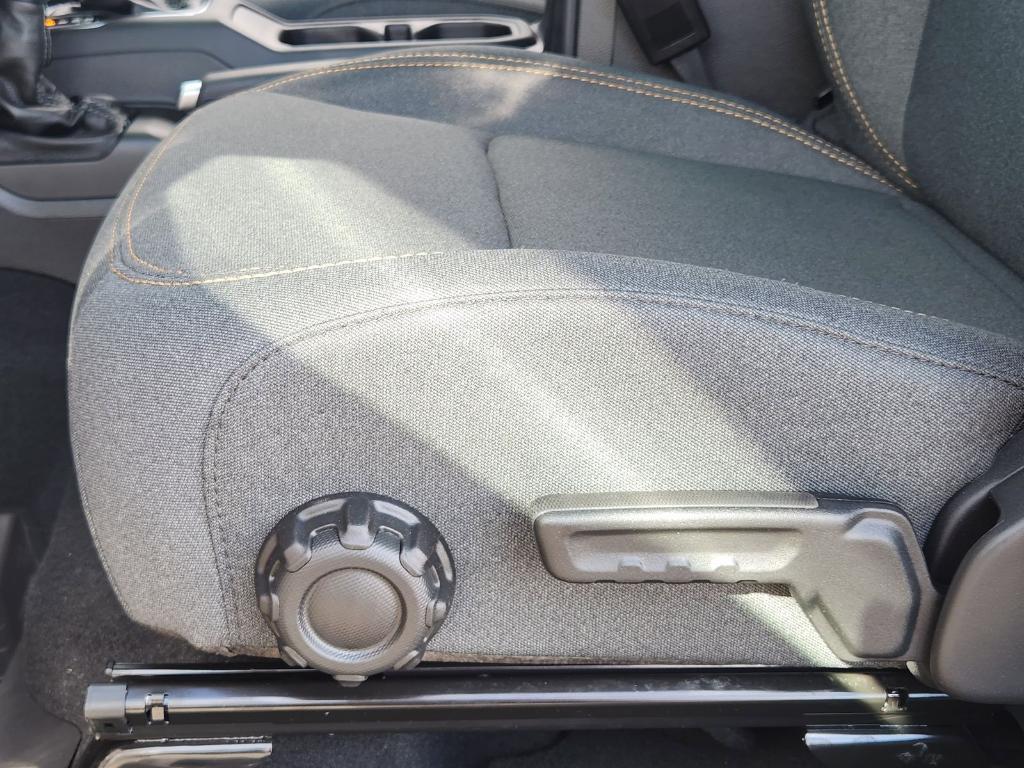 new 2026 Jeep Gladiator car, priced at $39,408