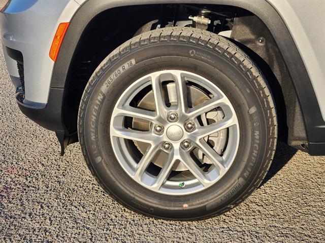 new 2025 Jeep Grand Cherokee L car, priced at $33,275