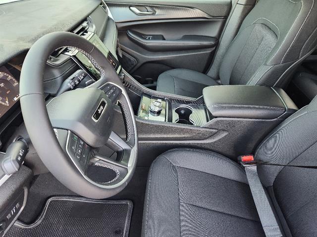 new 2025 Jeep Grand Cherokee L car, priced at $33,275