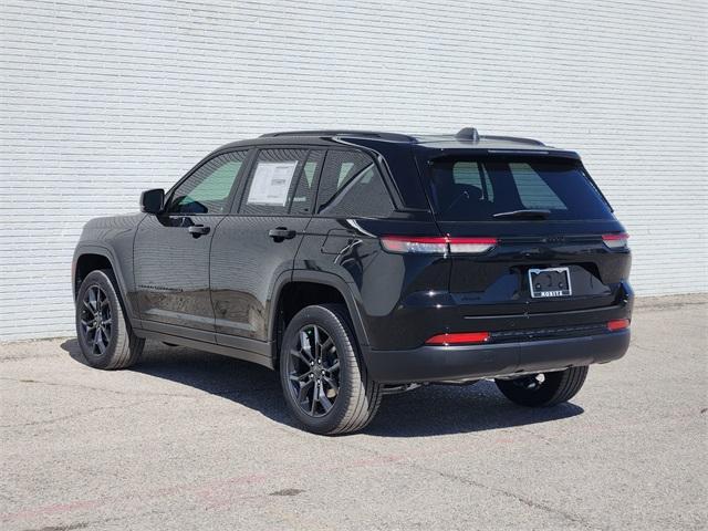 new 2025 Jeep Grand Cherokee car, priced at $45,630