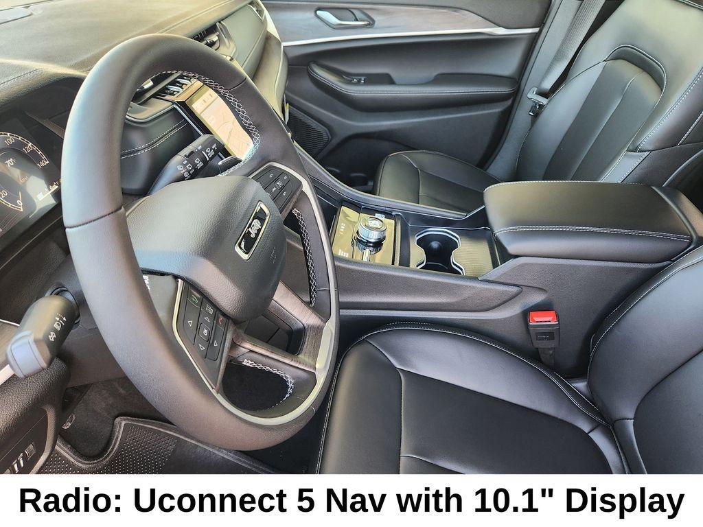 new 2025 Jeep Grand Cherokee L car, priced at $49,555