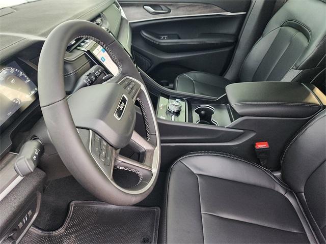 new 2025 Jeep Grand Cherokee car, priced at $46,735