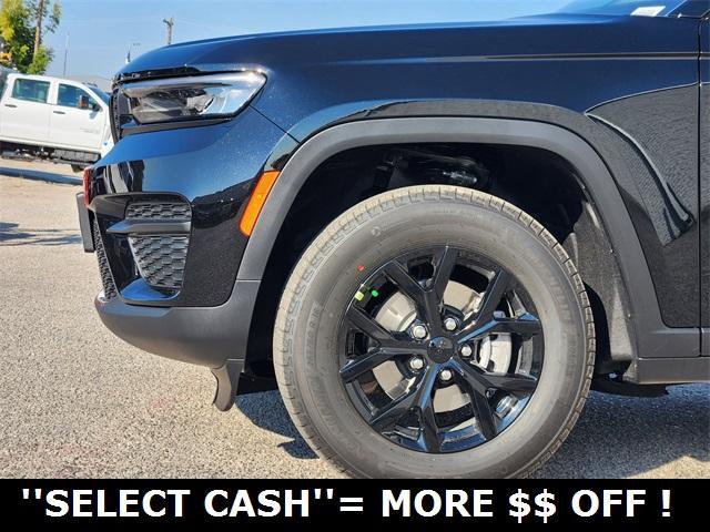new 2025 Jeep Grand Cherokee car, priced at $37,030