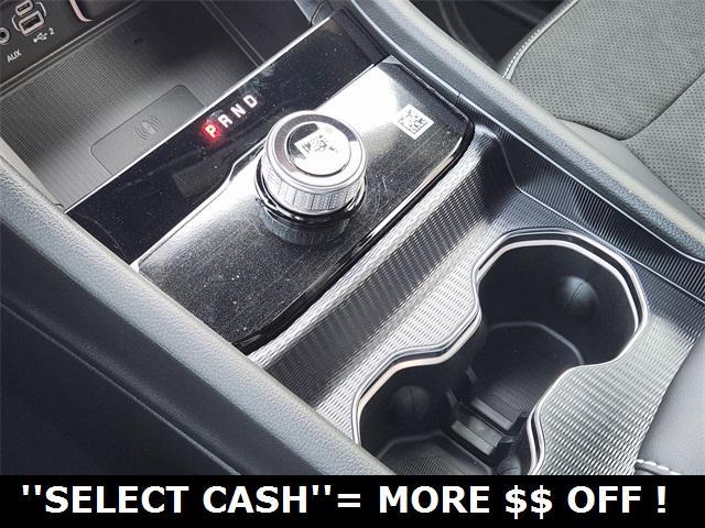 new 2025 Jeep Grand Cherokee car, priced at $37,030