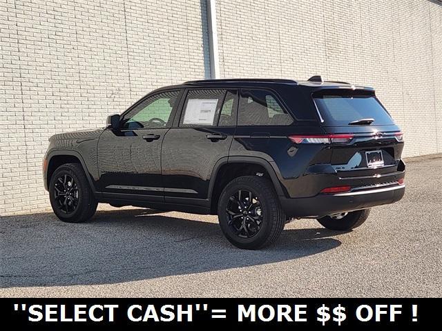 new 2025 Jeep Grand Cherokee car, priced at $37,030