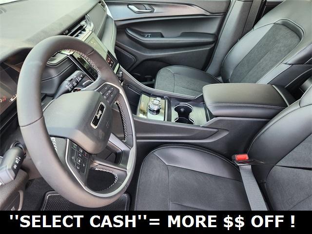 new 2025 Jeep Grand Cherokee car, priced at $37,030