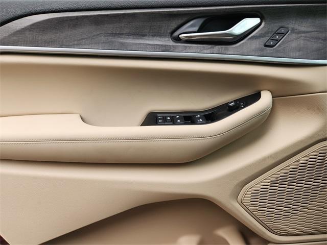 new 2025 Jeep Grand Cherokee car, priced at $43,685