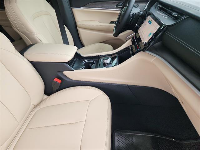 new 2026 Jeep Grand Cherokee car, priced at $44,310