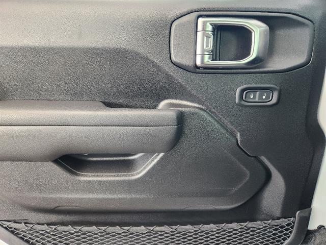 new 2026 Jeep Wrangler car, priced at $39,680