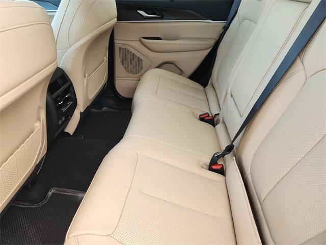 new 2025 Jeep Grand Cherokee car, priced at $46,965