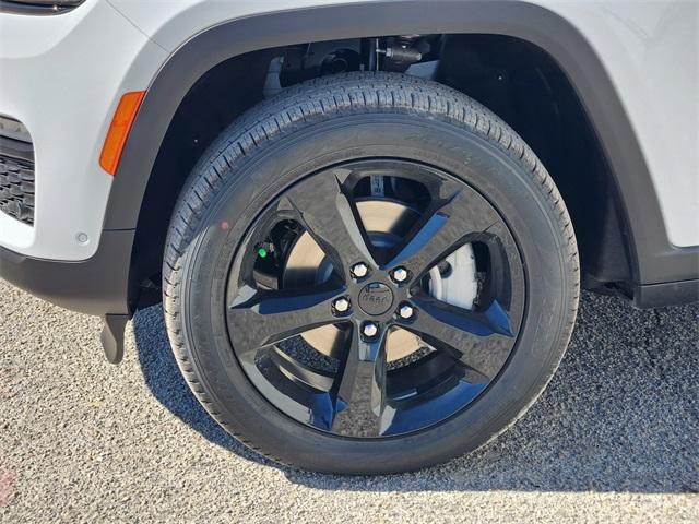new 2025 Jeep Grand Cherokee car, priced at $46,965