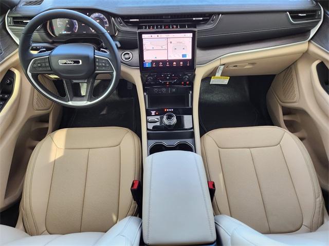 new 2025 Jeep Grand Cherokee car, priced at $46,965