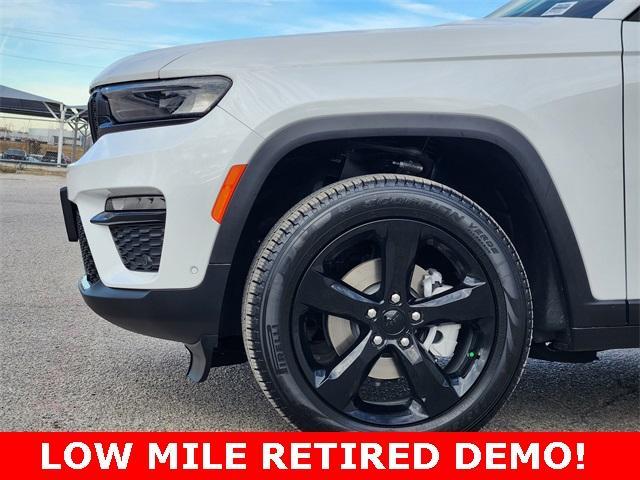 new 2025 Jeep Grand Cherokee car, priced at $46,745