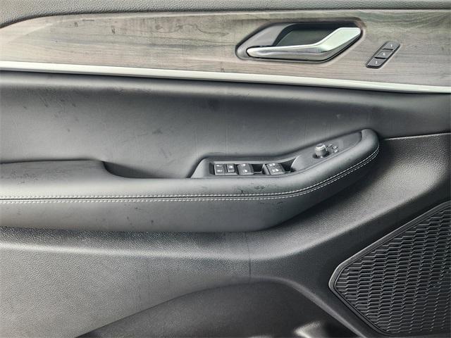 new 2025 Jeep Grand Cherokee car, priced at $46,140