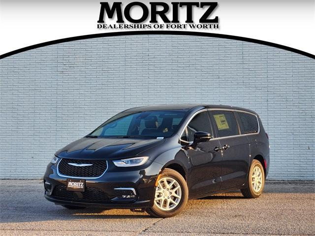 new 2026 Chrysler Pacifica car, priced at $36,840