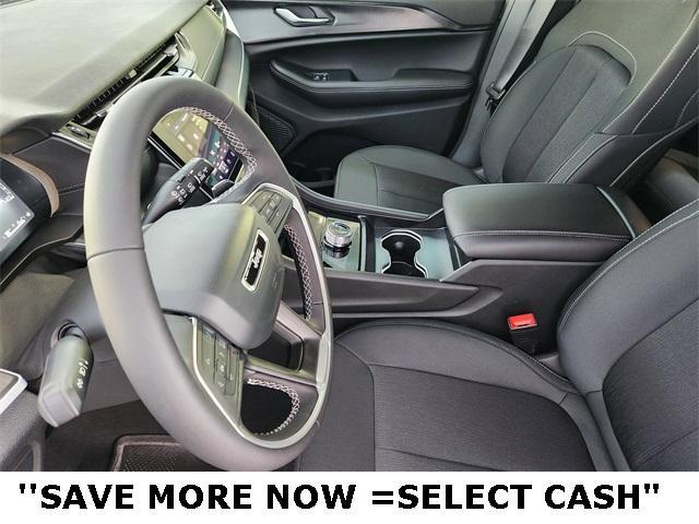 new 2025 Jeep Grand Cherokee car, priced at $31,030